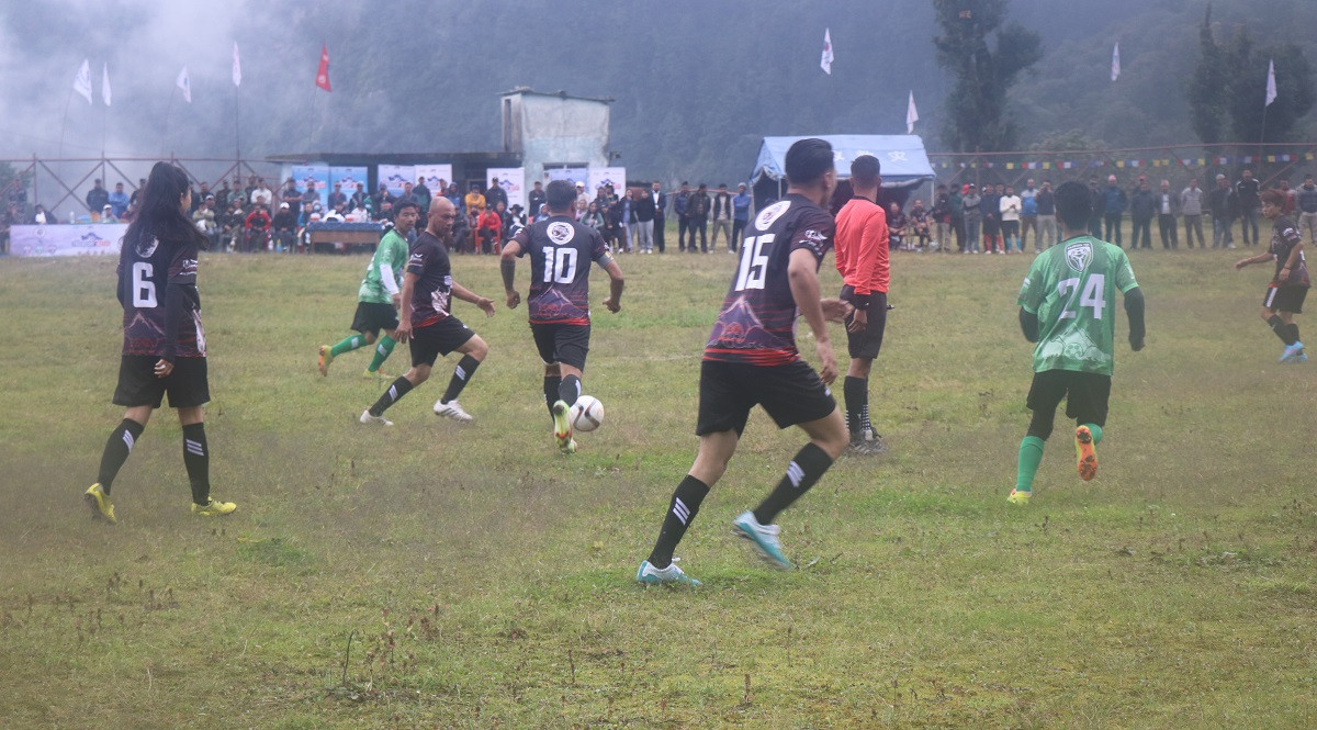 मनाङको ‘हाइअल्टिच्युडमा फुटबल प्रतियोगिता सुरु